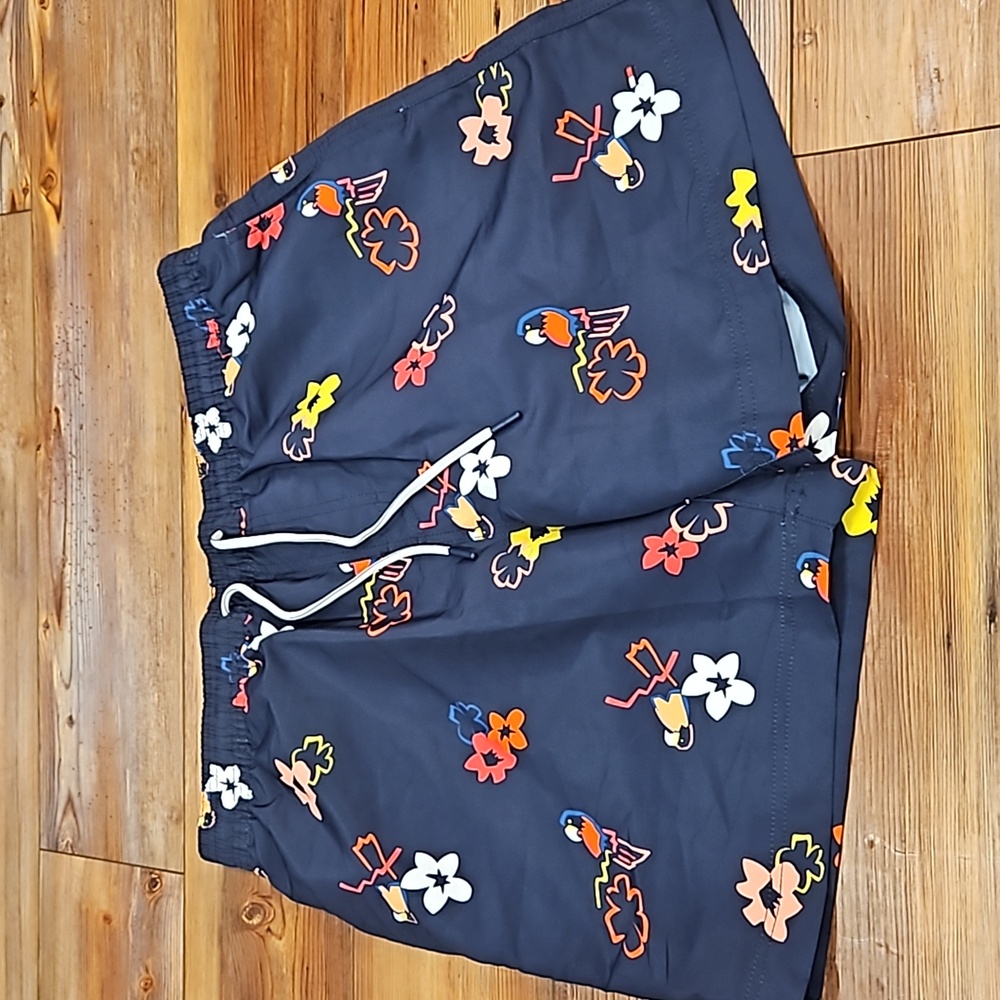 🆕 Tommy Hilfiger swim trunks